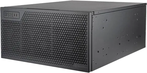 SilverStone RM52