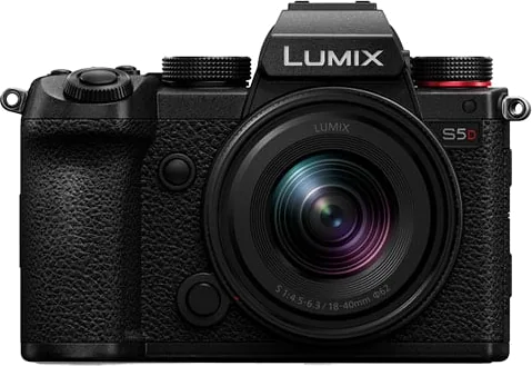 Panasonic Lumix S5D Mirrorless Camera With S 18-40mm Lens